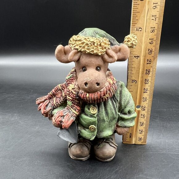 Jubilee Giftware Christmas Moose Hat Scarf Pet Figurine 5" Glitter - Picture 4 of 12